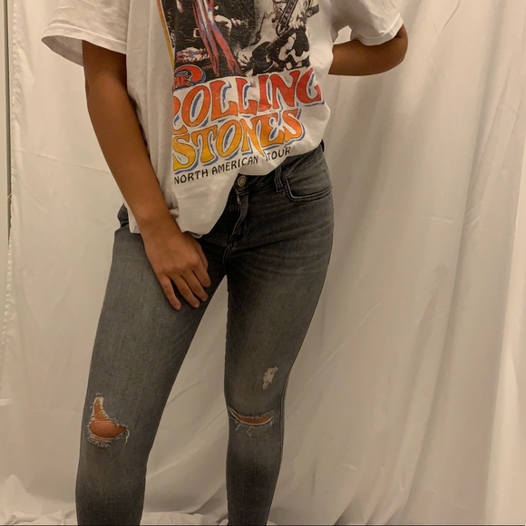 Zara Grey Wash Ripped Skinny Jeans - Picture 2 of 5